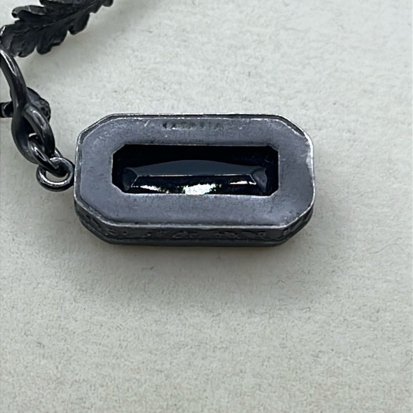 Gorgeous Signed EXTASIA Black Cameo Bead Pearl Necklace Triple Black Chain - Picture 13 of 14